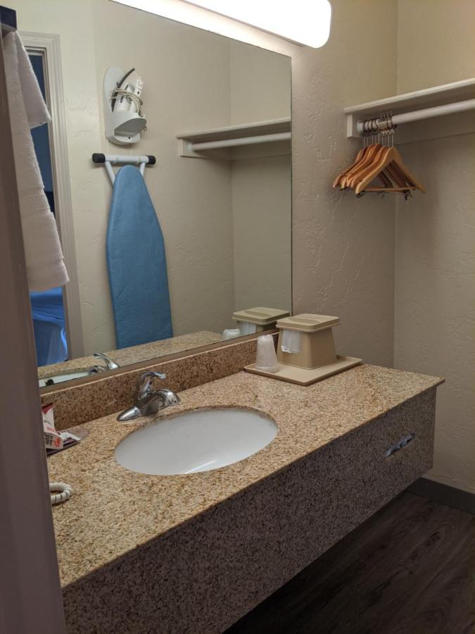 Atrium Inn Fort Stockton Eksteriør billede